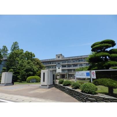 【周辺】　愛媛県立土居高校：4557m