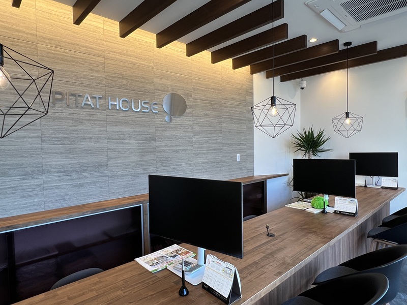 ピタットハウス三島中央店店舗内観